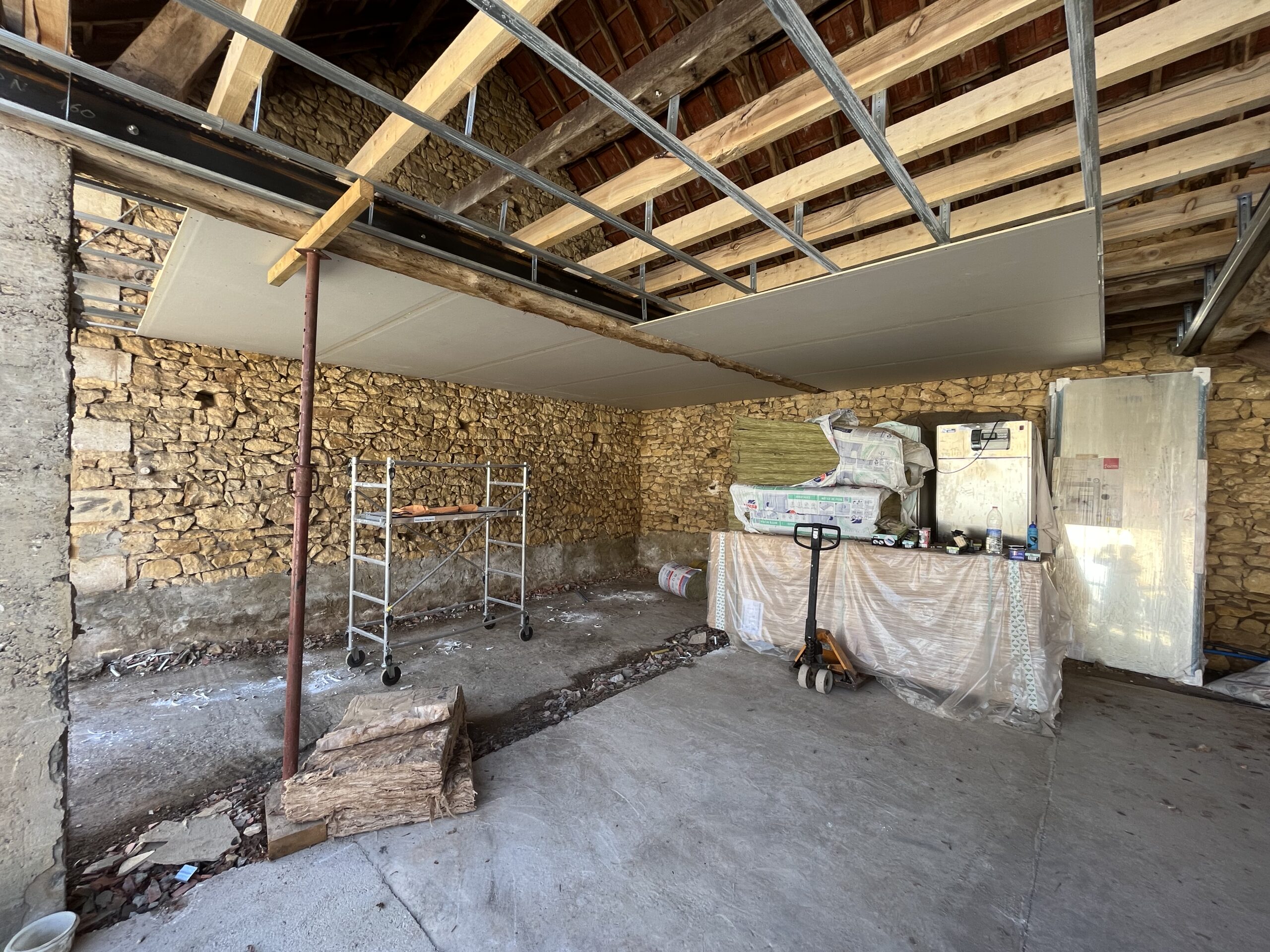 Rénovation Agence Veyrignac